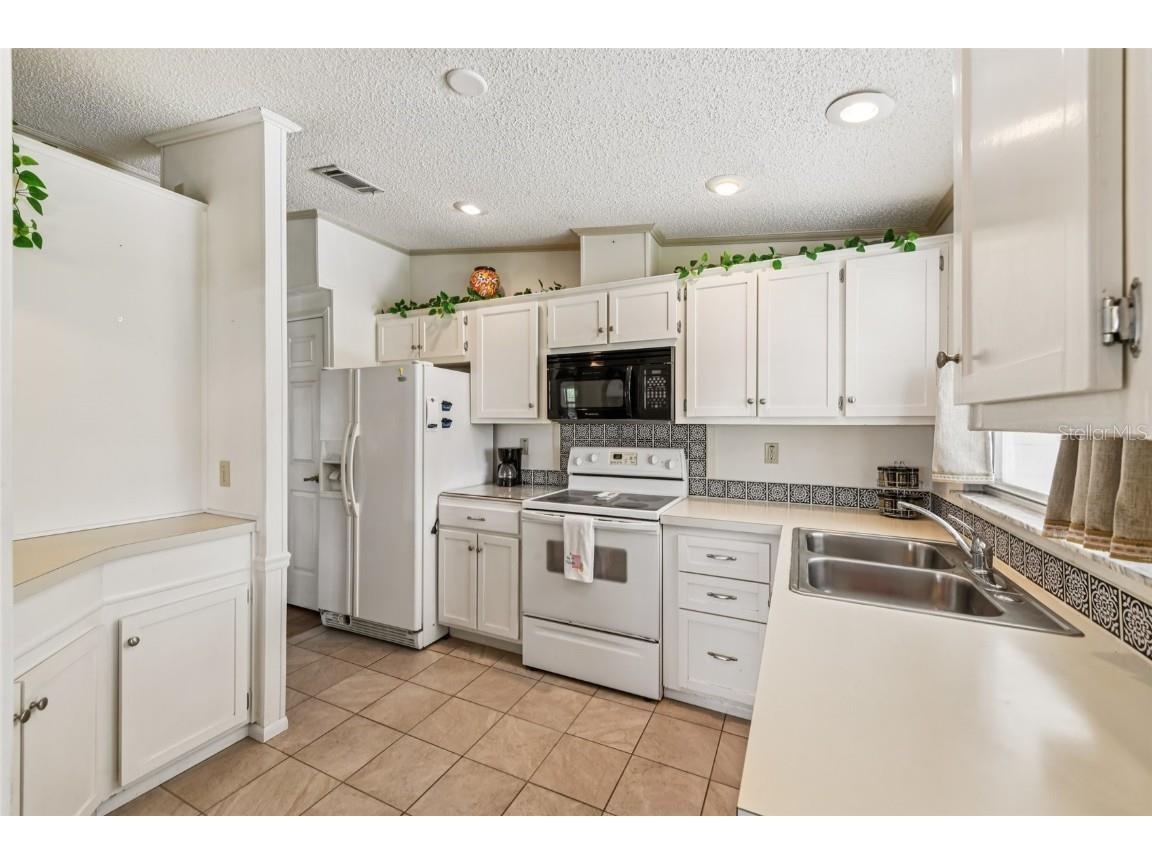 1802 Petunia Lane The Villages FL 32159 G5099228 image10