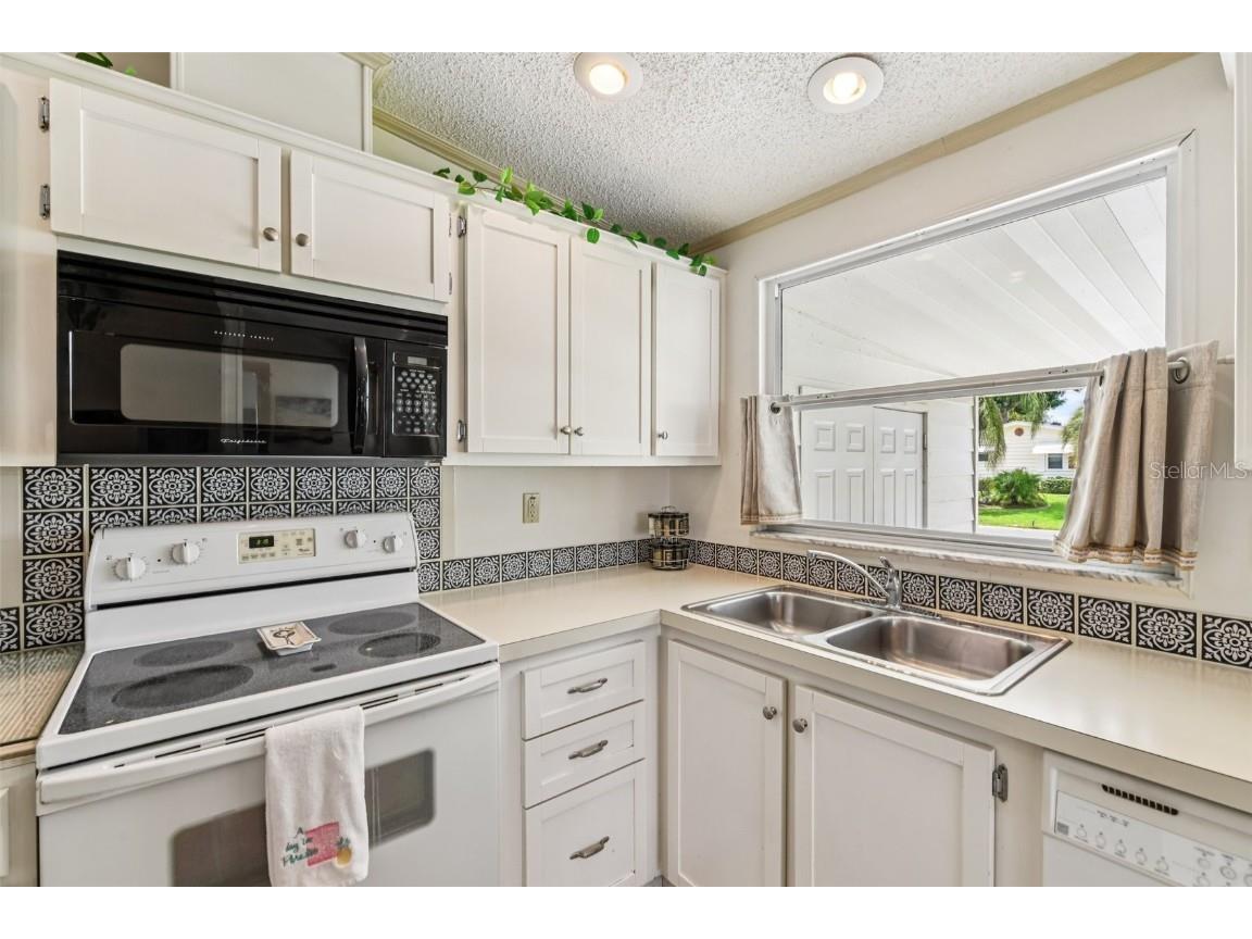 1802 Petunia Lane The Villages FL 32159 G5099228 image13