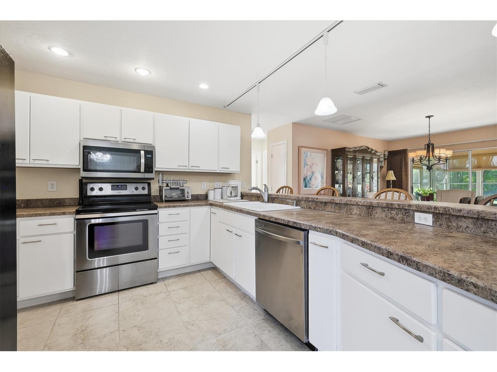 1802 W 69th Street W Bradenton FL 34209 A4680053 image14