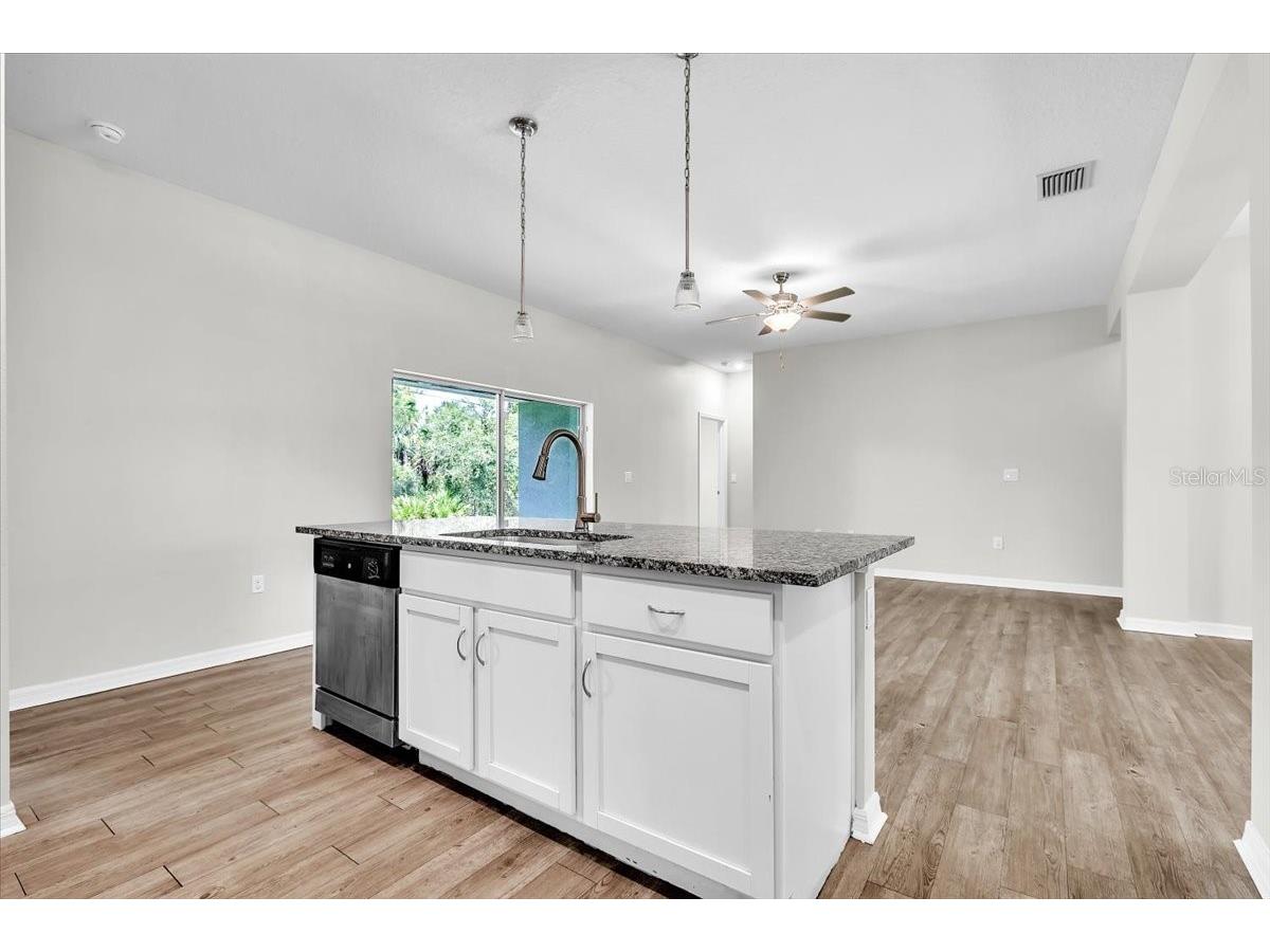 18020 Poston Avenue Port Charlotte FL 33948 C7528206 image11