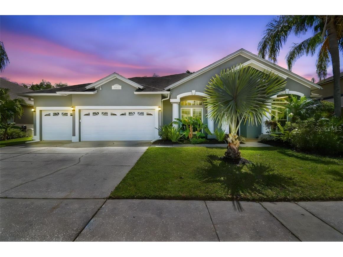 18025 Kings Park Drive Tampa FL 33647 TB8370123 image1