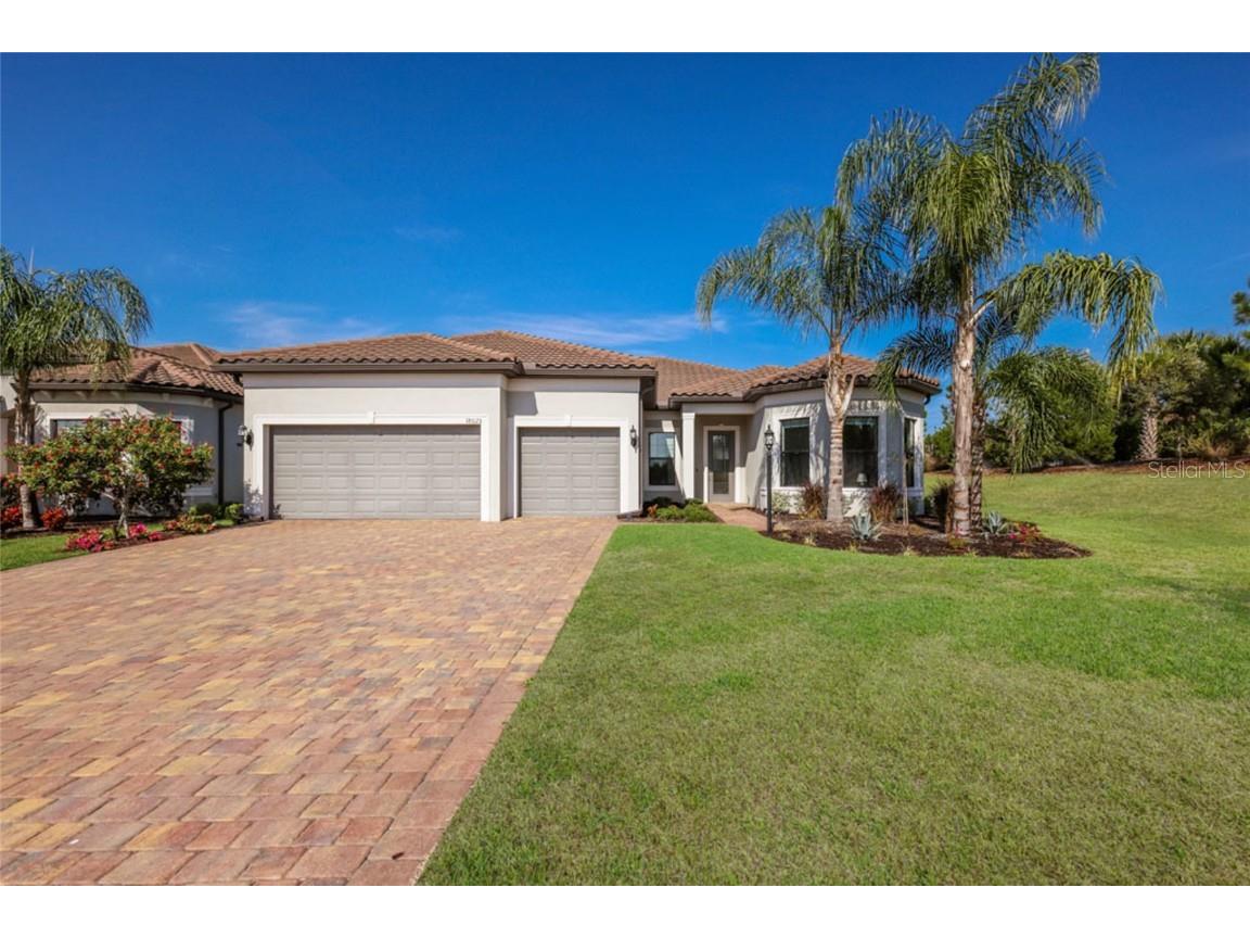 18025 Northwood Place Bradenton FL 34202 A4675075 image1