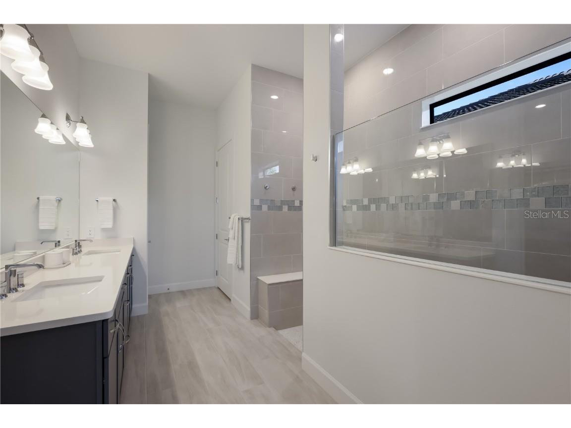 18025 Northwood Place Bradenton FL 34202 A4675075 image25