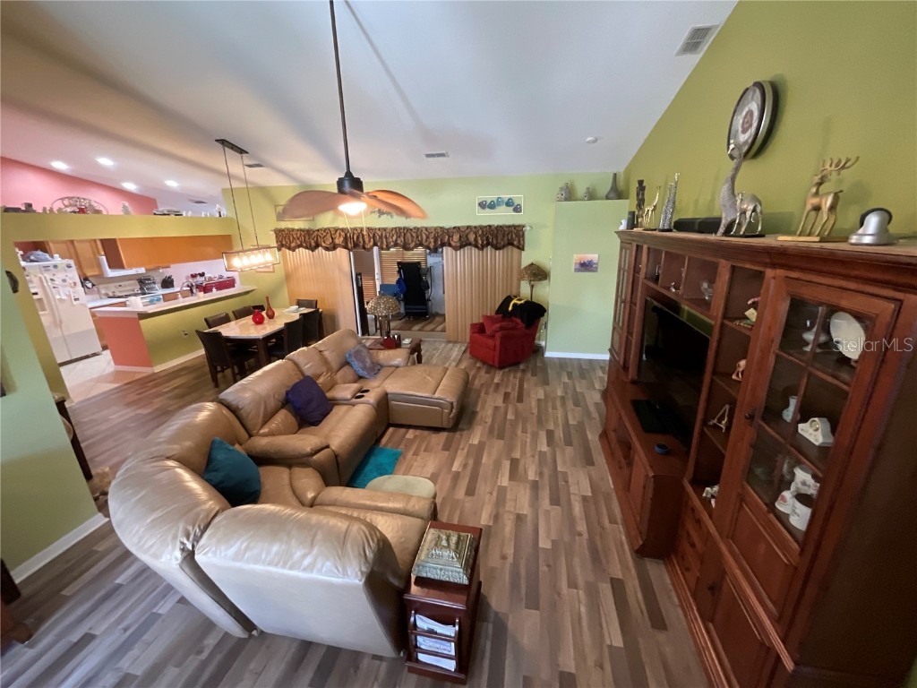 18027 Baywood Forest Drive Hudson FL 34667 W7875061 image2