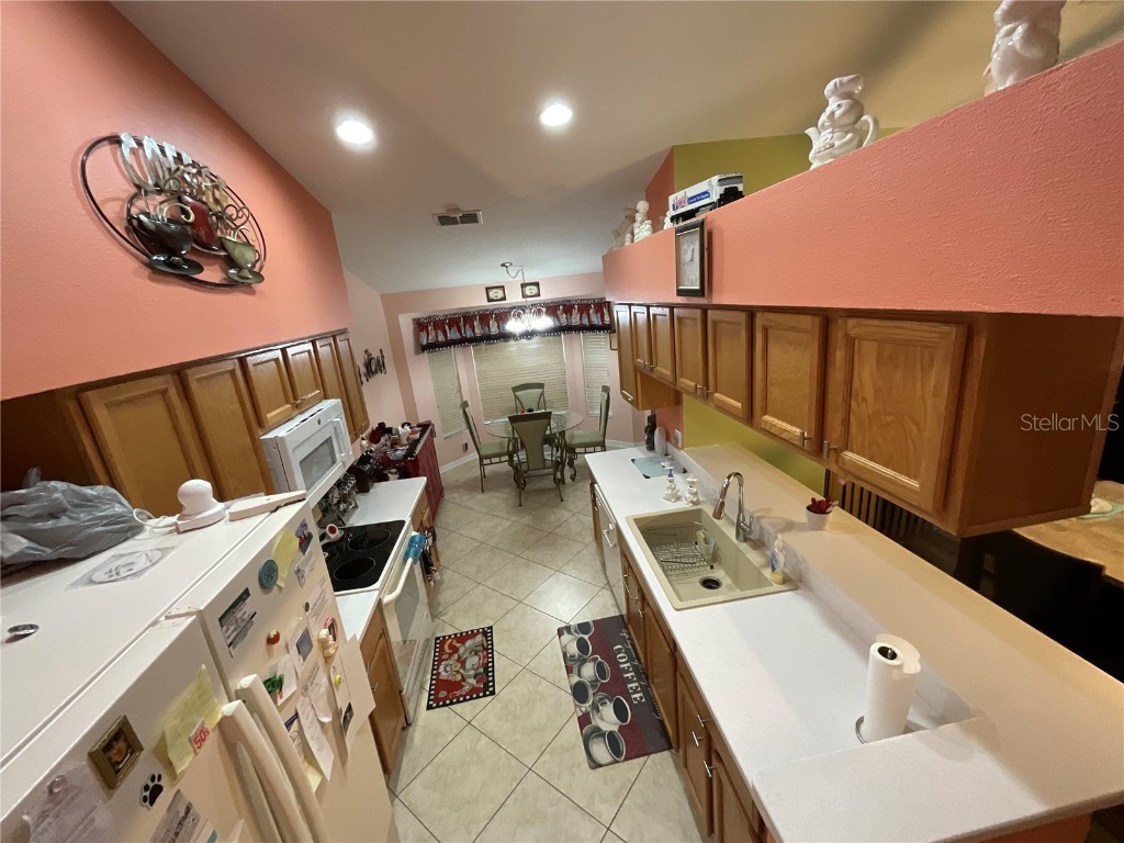 18027 Baywood Forest Drive Hudson FL 34667 W7875061 image6