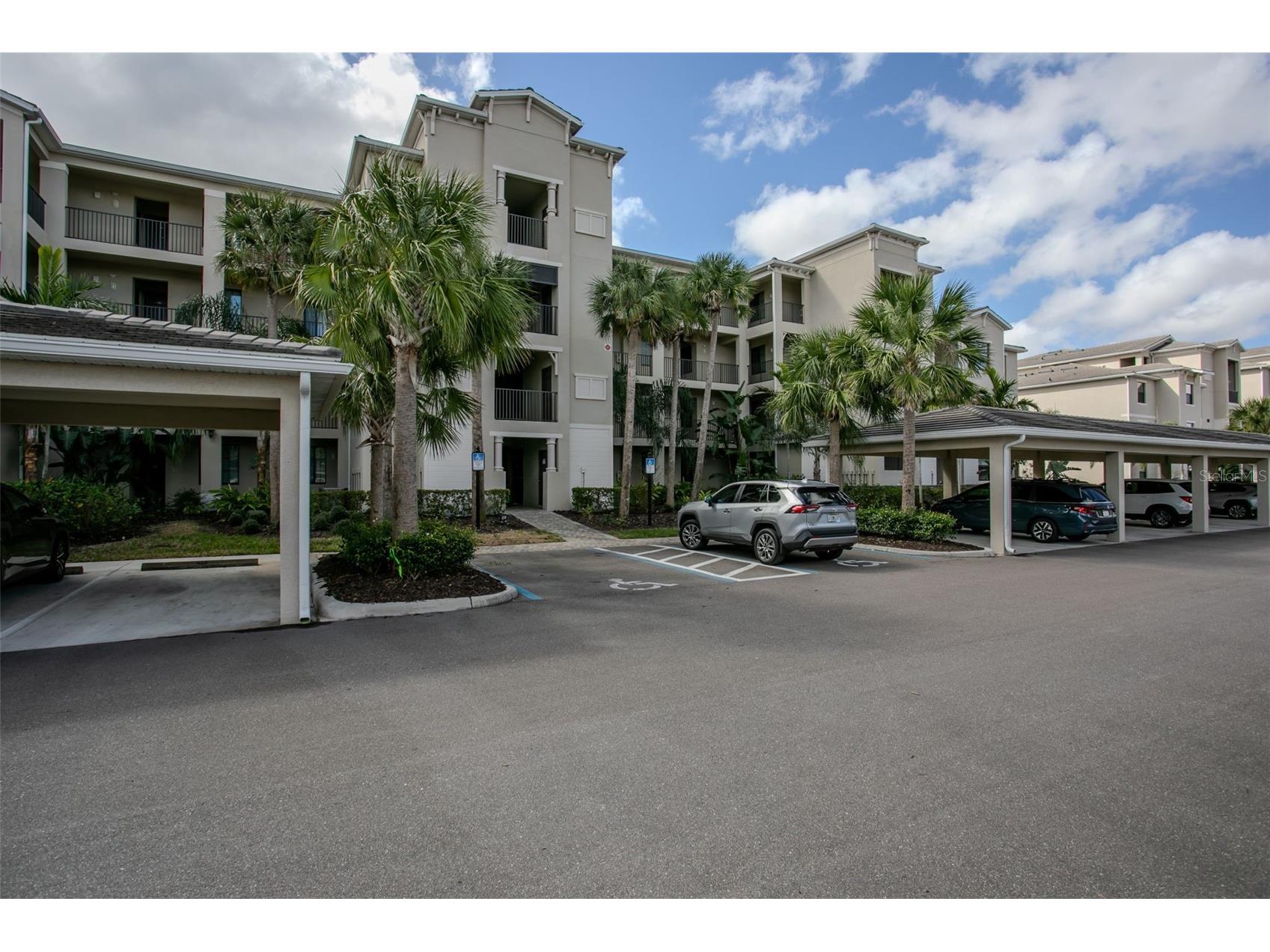 18028 Gawthrop Drive #402 Bradenton FL 34211 A4684930 image1