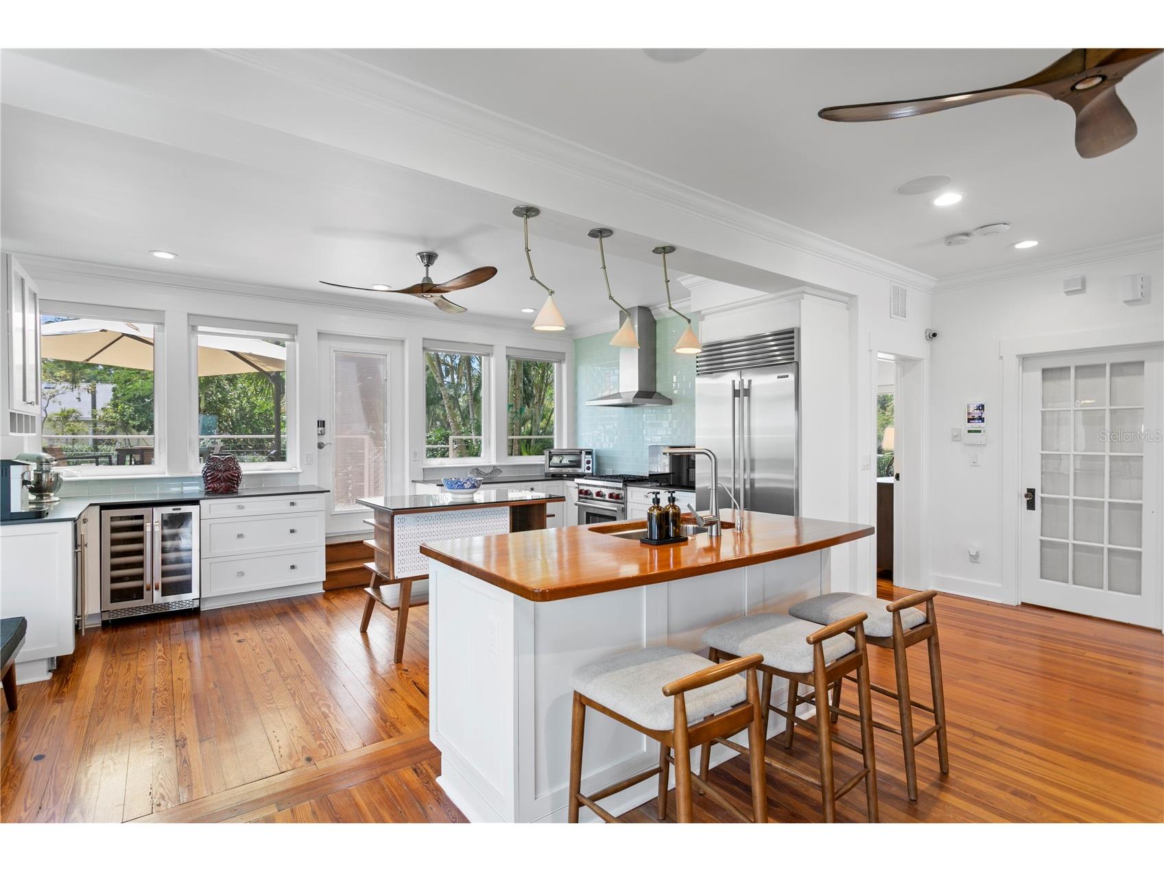 1803 Beach Drive SE Saint Petersburg FL 33705 - TAMPA BAY TB8494837 image16