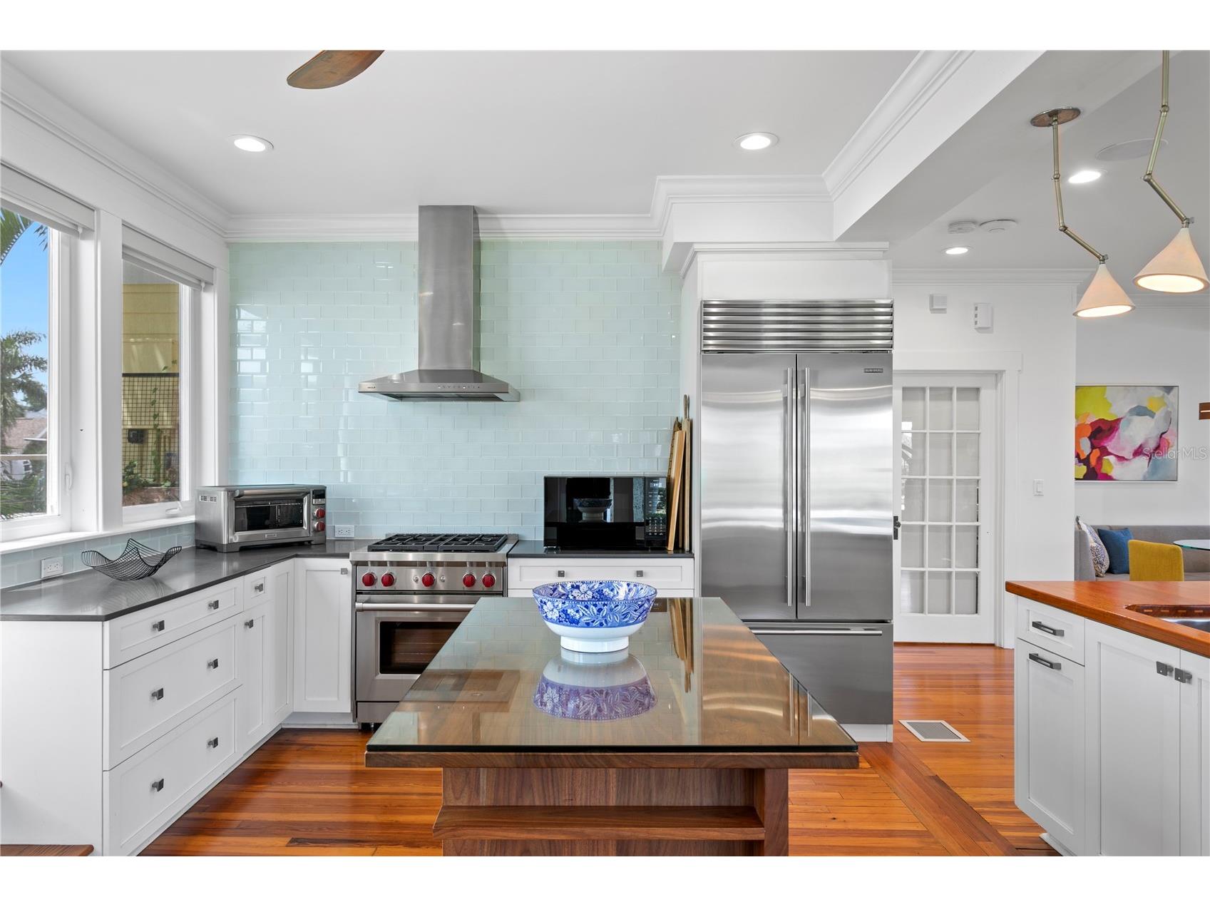 1803 Beach Drive SE Saint Petersburg FL 33705 - TAMPA BAY TB8494837 image19