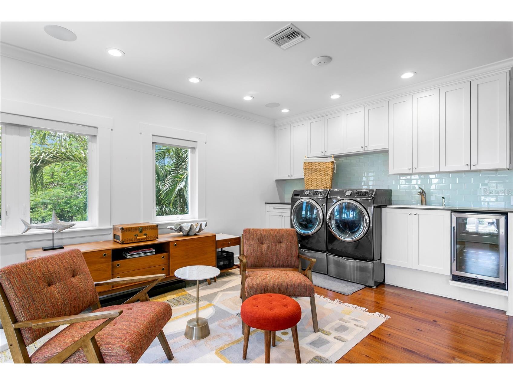 1803 Beach Drive SE Saint Petersburg FL 33705 - TAMPA BAY TB8494837 image34
