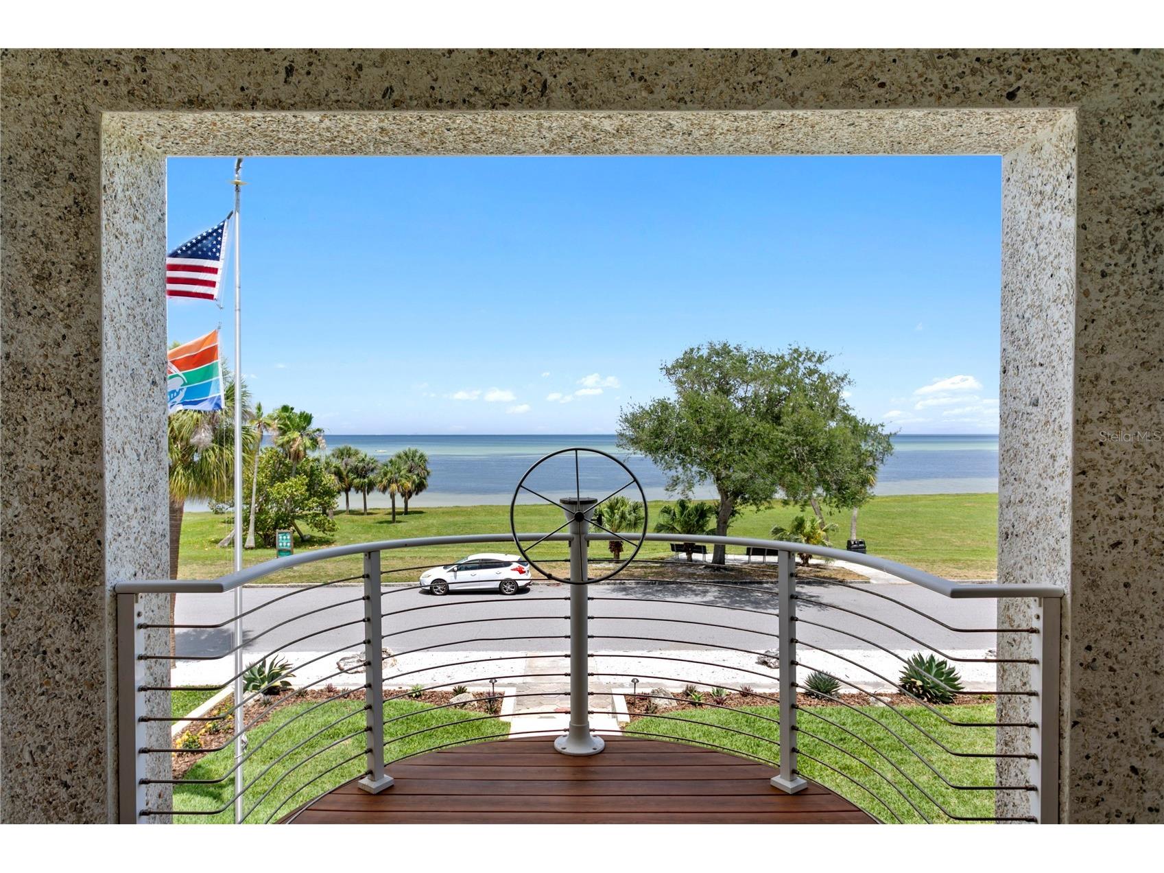 1803 Beach Drive SE Saint Petersburg FL 33705 - TAMPA BAY TB8494837 image44