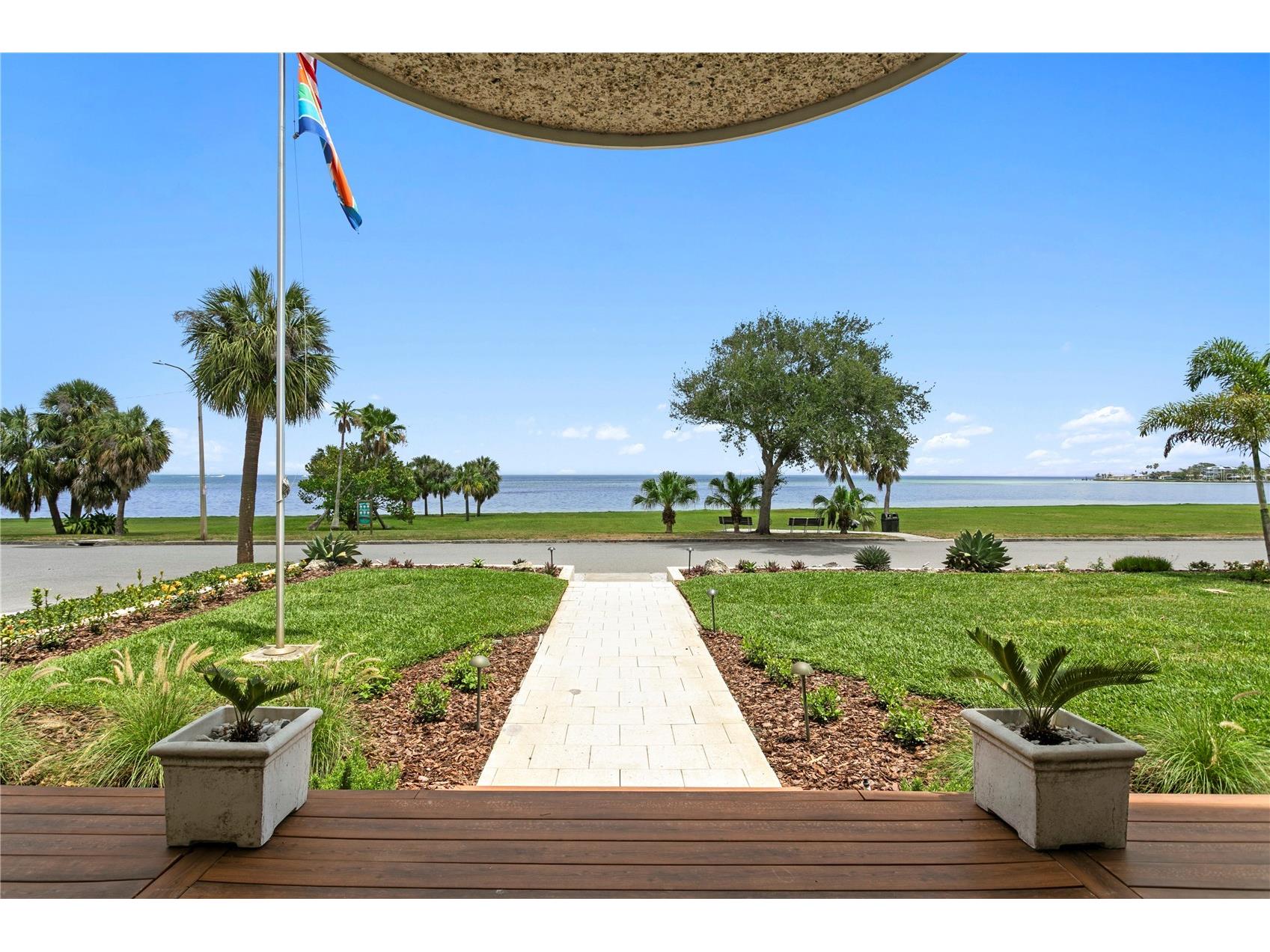 1803 Beach Drive SE Saint Petersburg FL 33705 - TAMPA BAY TB8494837 image5