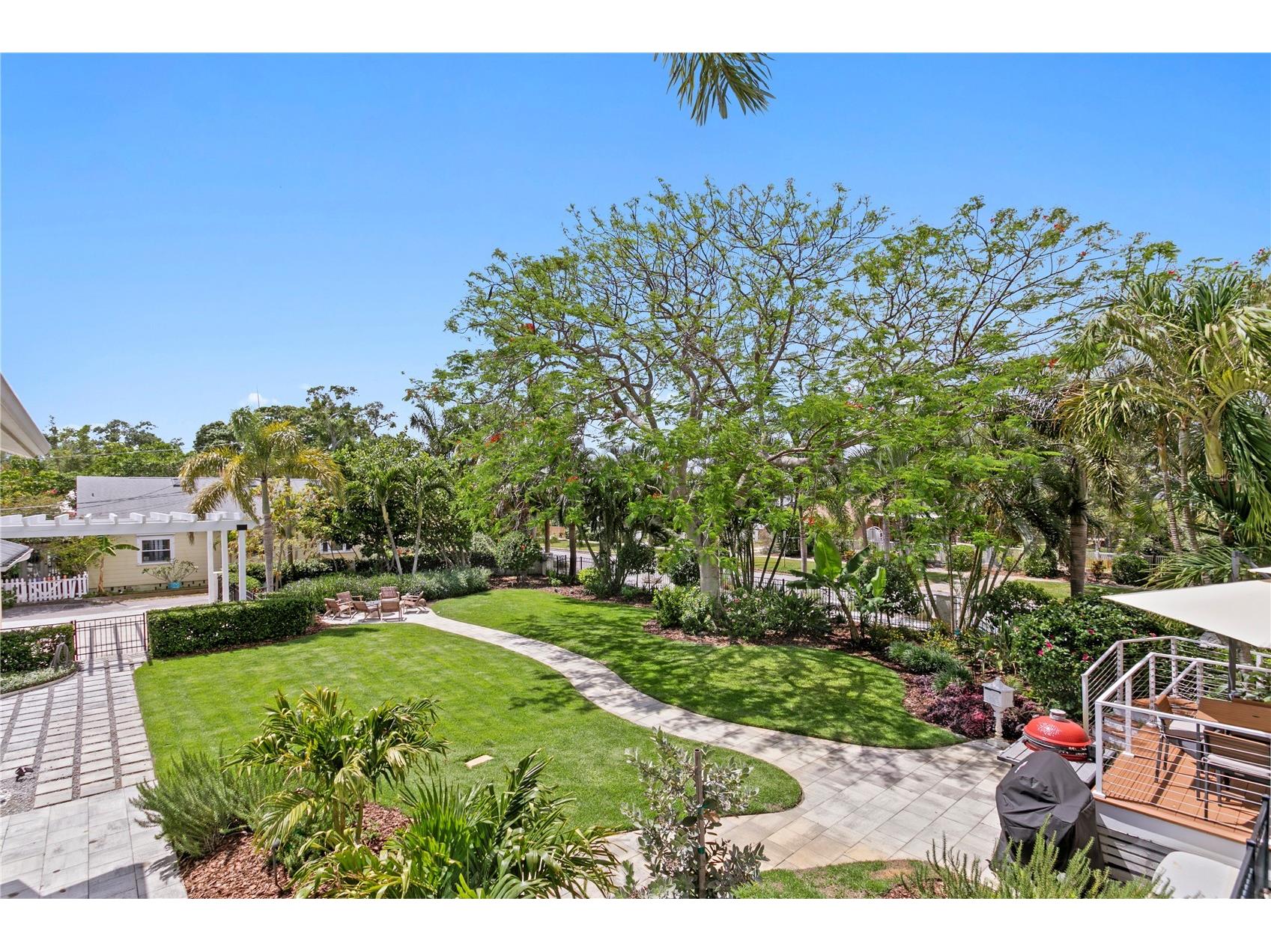 1803 Beach Drive SE Saint Petersburg FL 33705 - TAMPA BAY TB8494837 image58