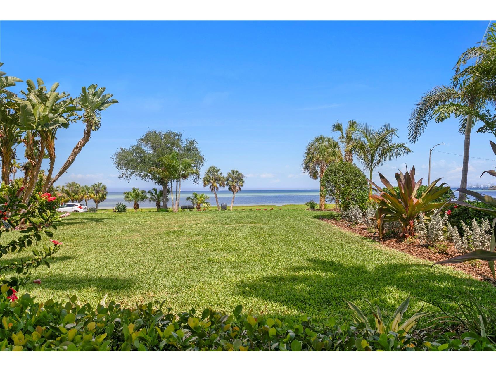 1803 Beach Drive SE Saint Petersburg FL 33705 - TAMPA BAY TB8494837 image73