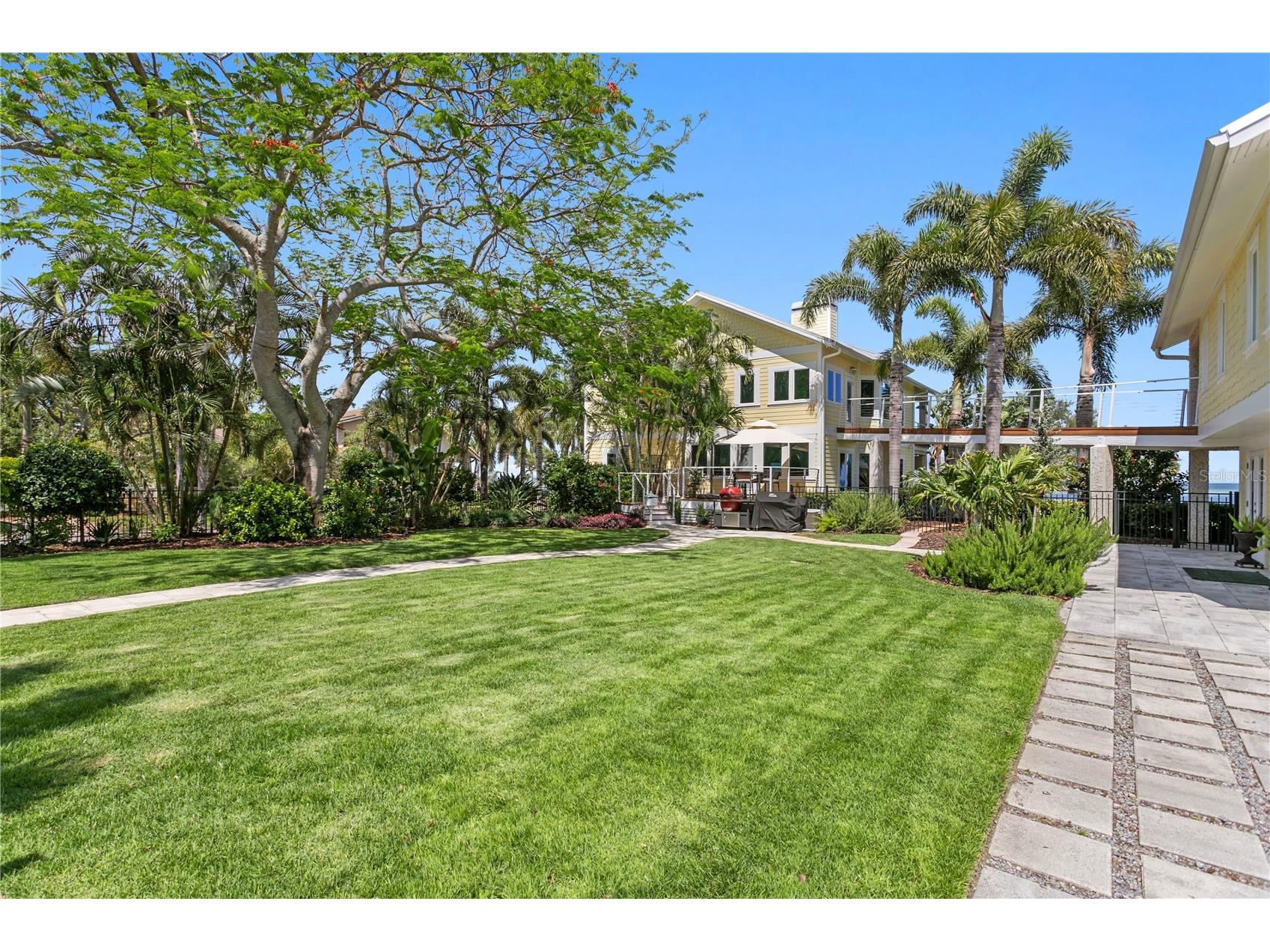 1803 Beach Drive SE Saint Petersburg FL 33705 - TAMPA BAY TB8494837 image87