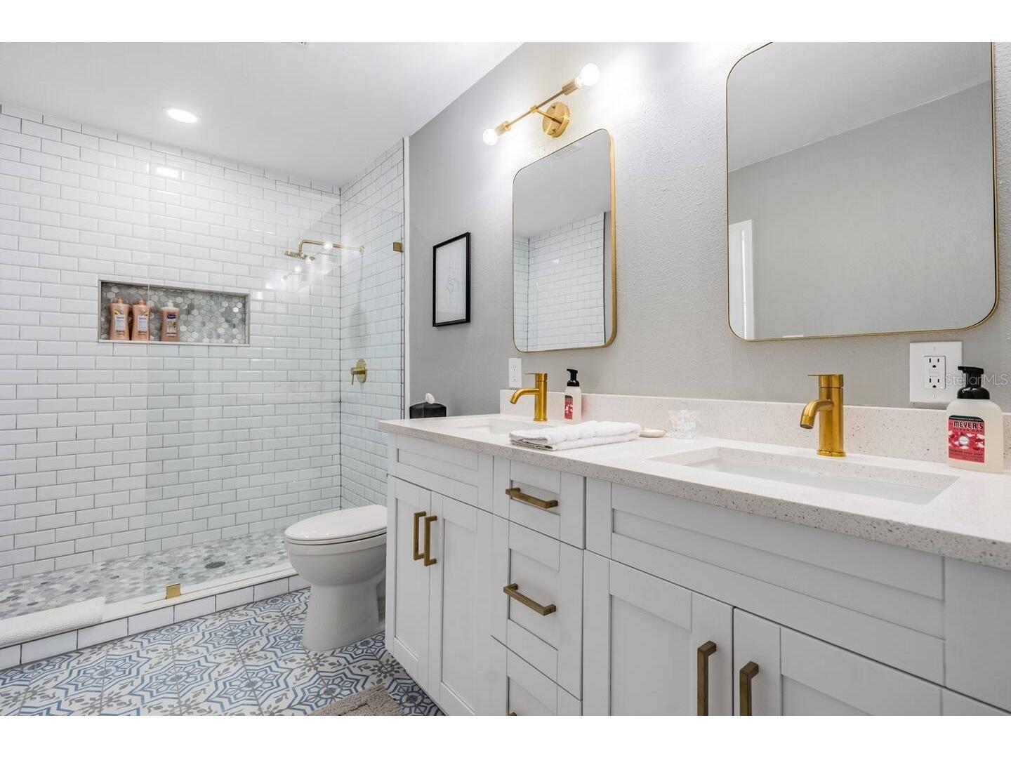 1803 E Frierson Avenue Tampa FL 33610 TB8420943 image13