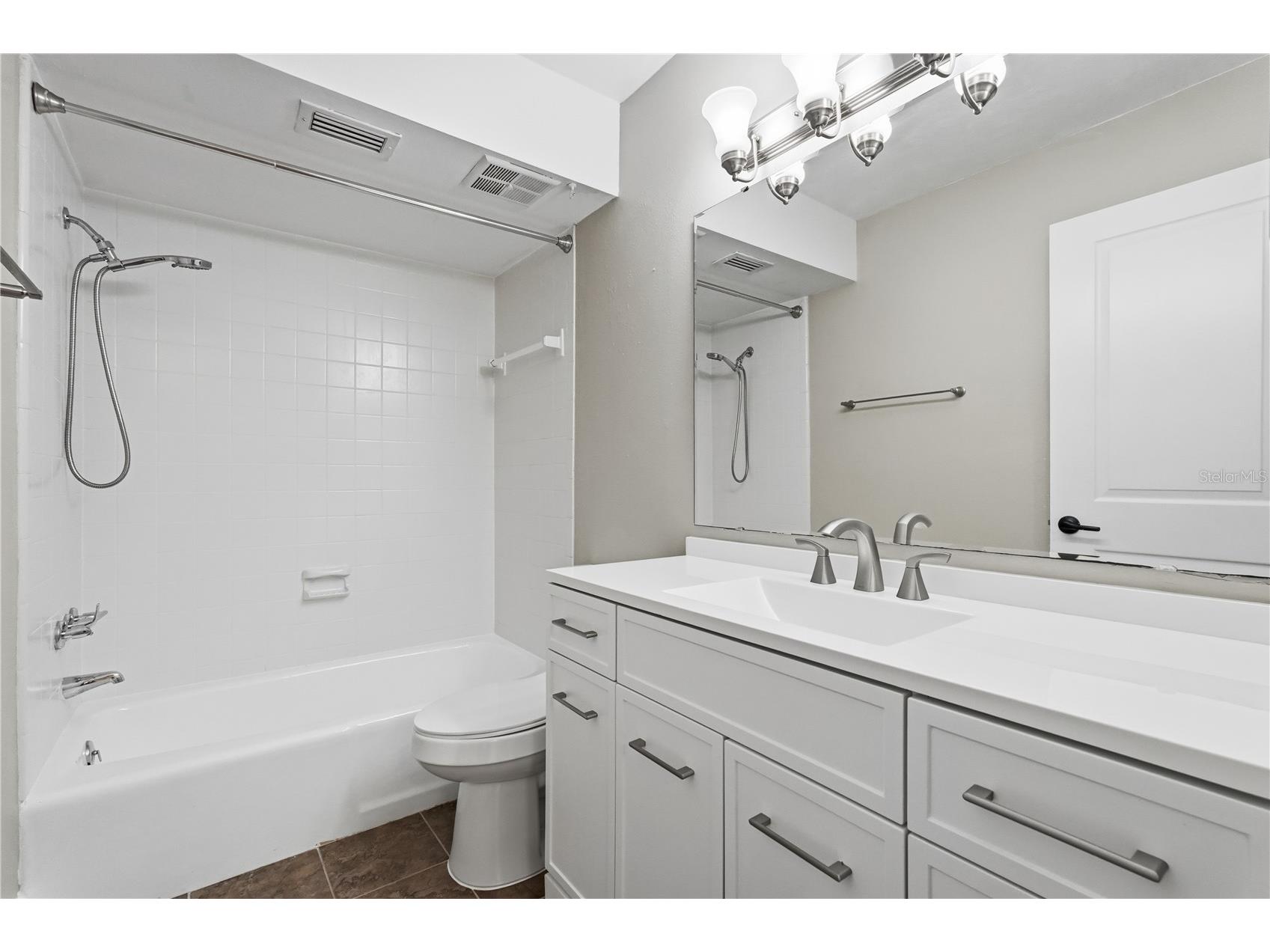 1803 Elmwood Drive Oldsmar FL 34677 TB8461337 image12