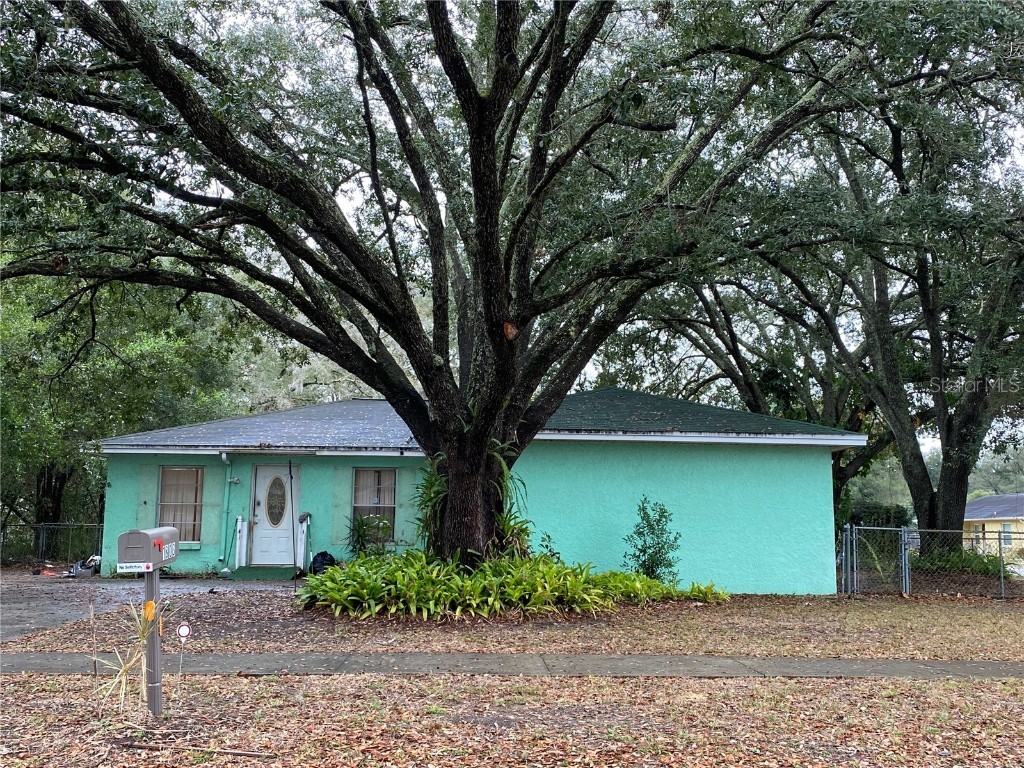 1803 Kim Acres Lane Dover FL 33527 T3352204 image1
