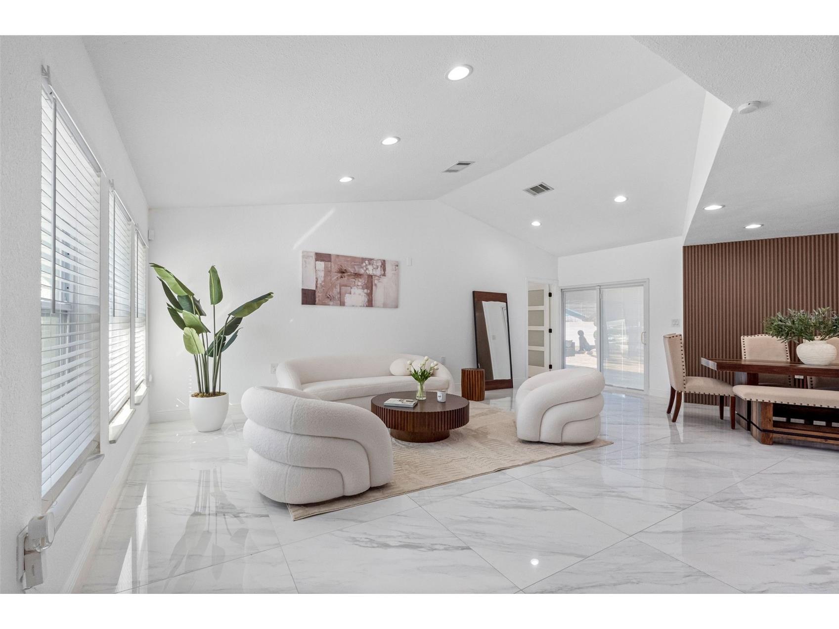 1803 Lake Crest Avenue Brandon FL 33510 TB8486861 image68