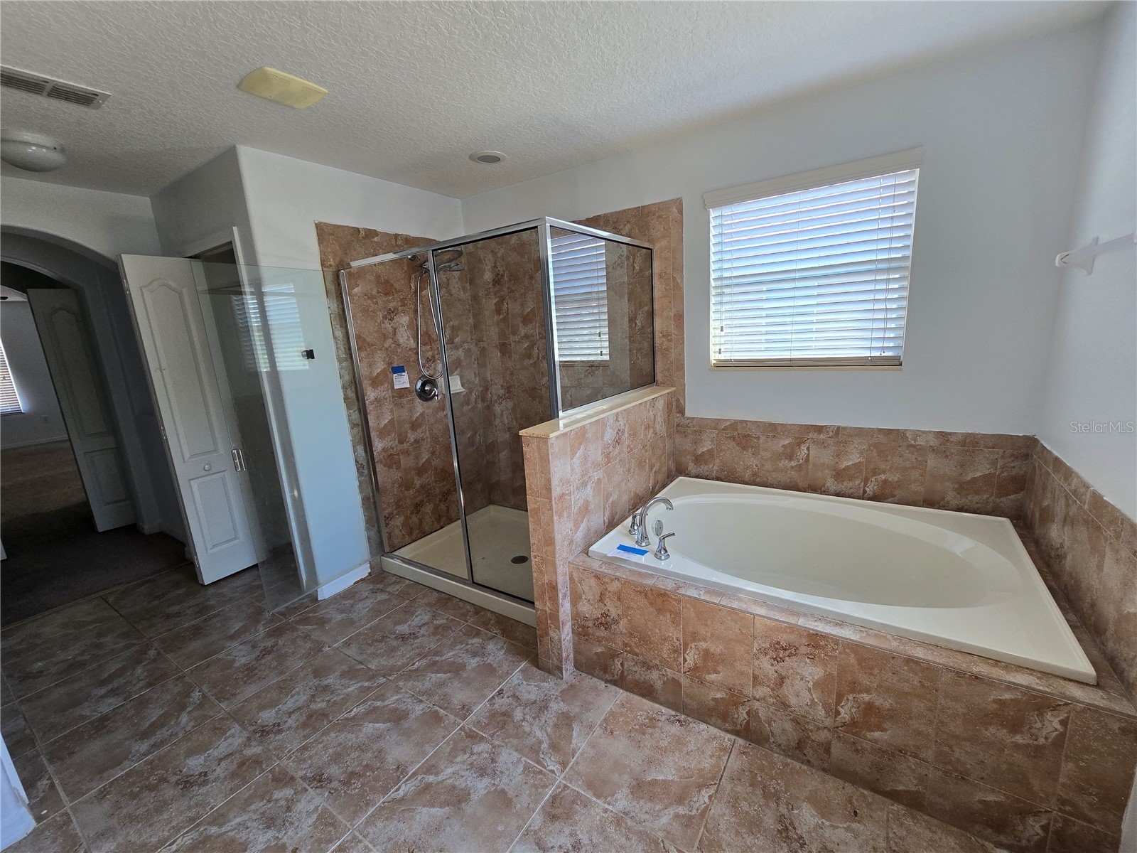 1803 Palm Warbler Lane Ruskin FL 33570 TB8476407 image8