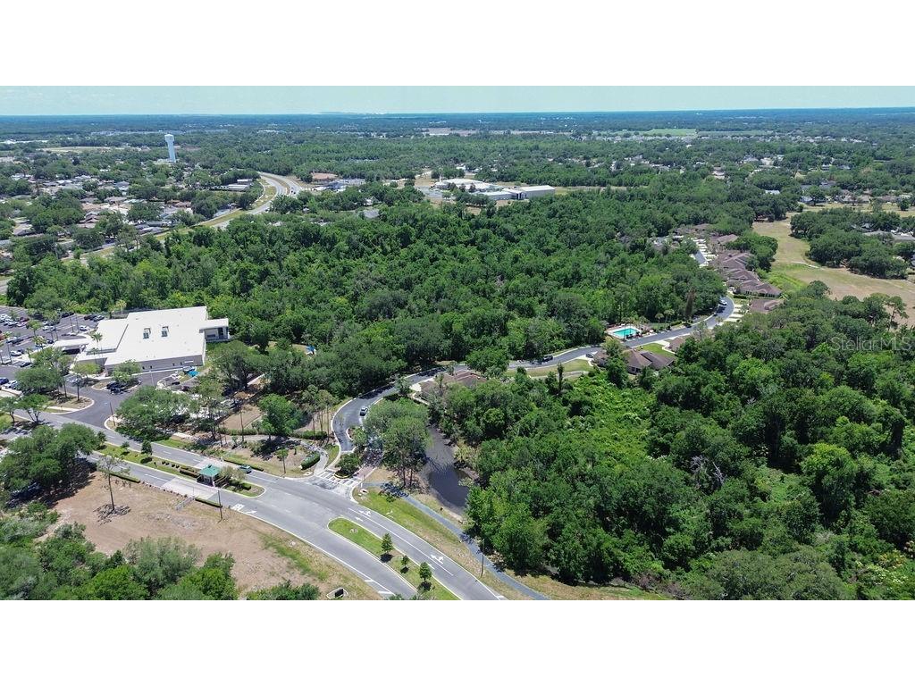 1803 Preservation Drive #B Plant City FL 33566 TB8506722 image4
