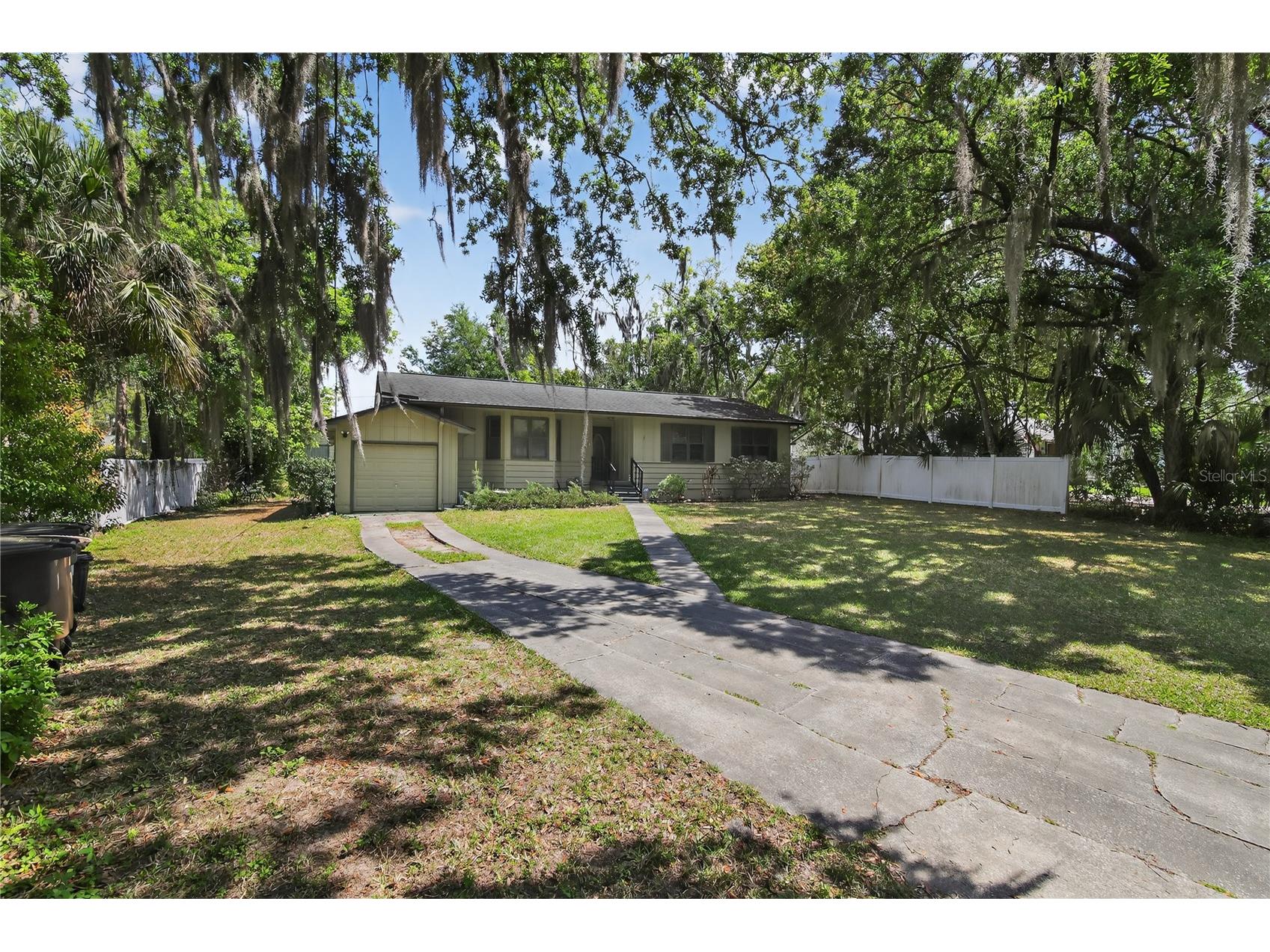 1803 SE 3rd Avenue Ocala FL 34471 A4688385 image2