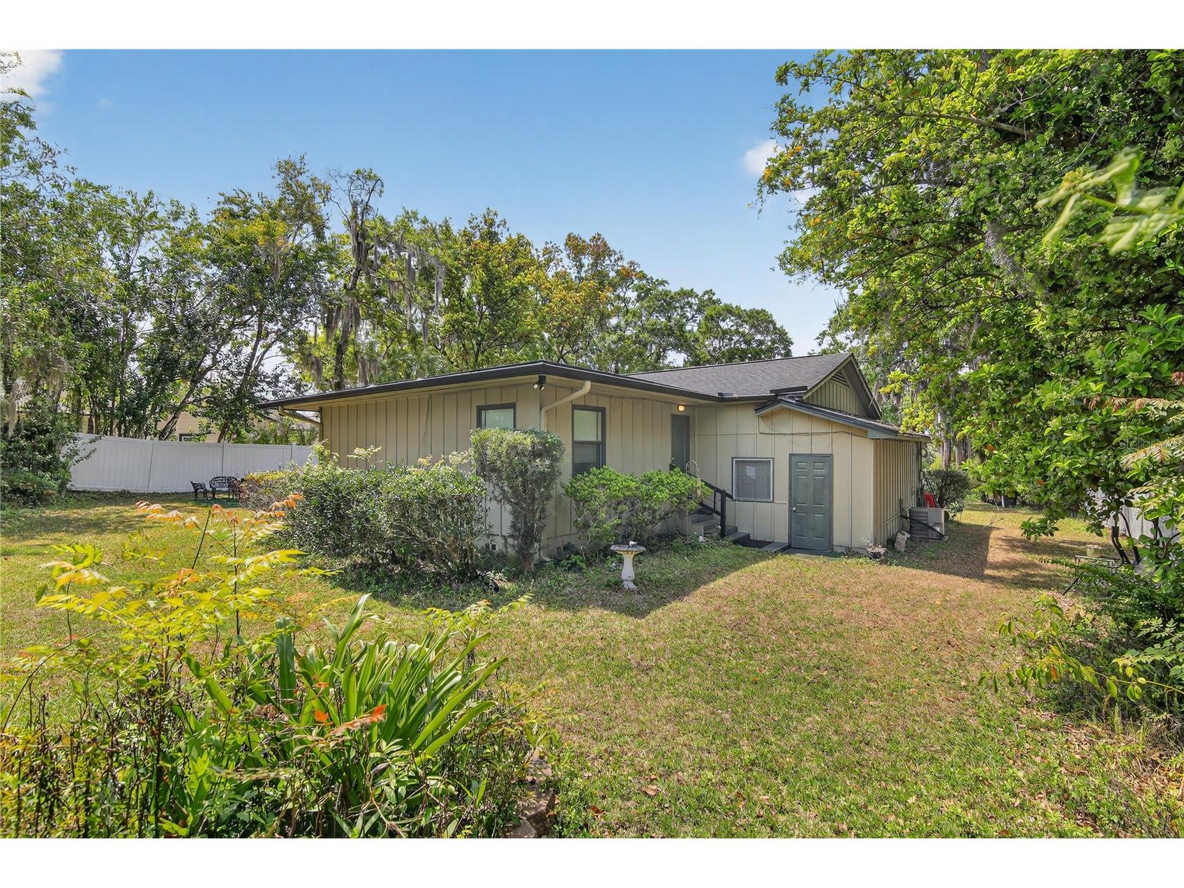 1803 SE 3rd Avenue Ocala FL 34471 A4688385 image27