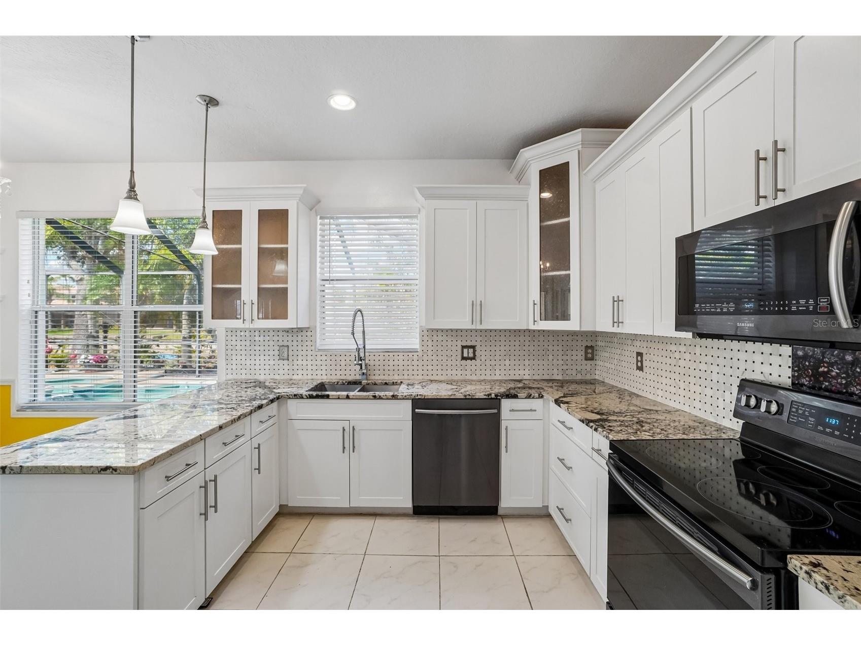 18032 Malakai Isle Drive Tampa FL 33647 - CORY LAKE TB8503443 image10