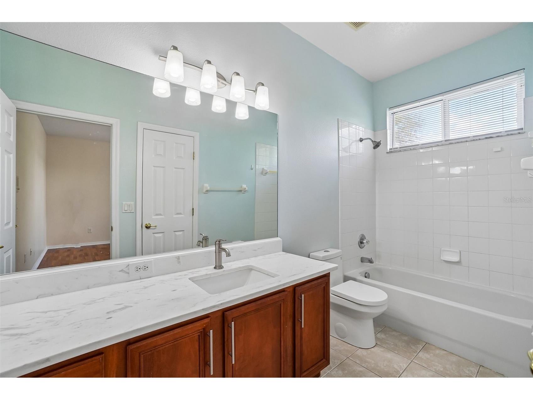 18032 Malakai Isle Drive Tampa FL 33647 - CORY LAKE TB8503443 image28