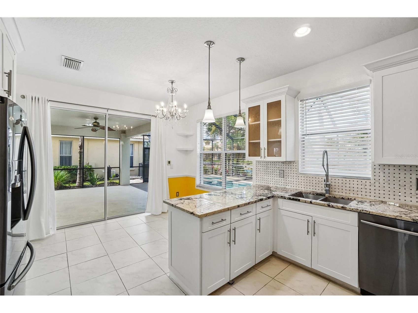 18032 Malakai Isle Drive Tampa FL 33647 - CORY LAKE TB8503443 image9