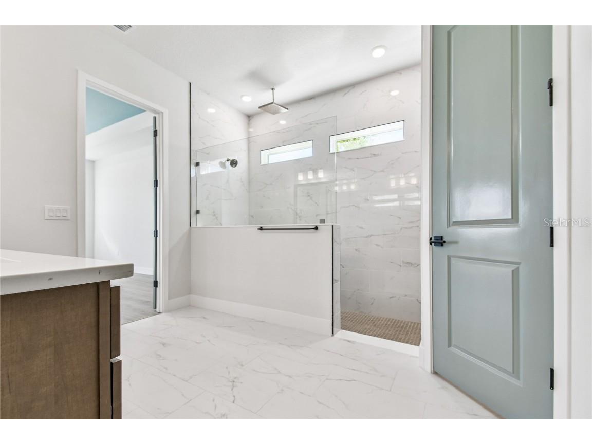 18033 Foxtail Loop Venice FL 34293 TB8393417 image22