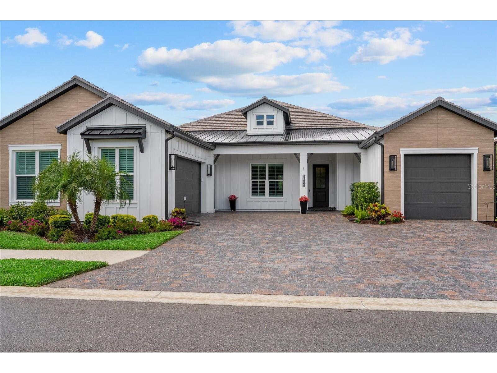 18035 Home Run Drive Venice FL 34293 A4687448 image1