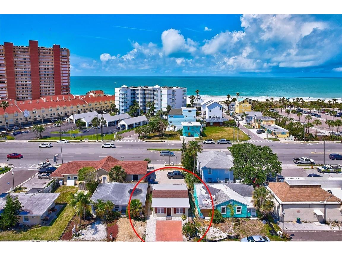 18036 1st Street E Redington Shores FL 33708 T3440380 image1