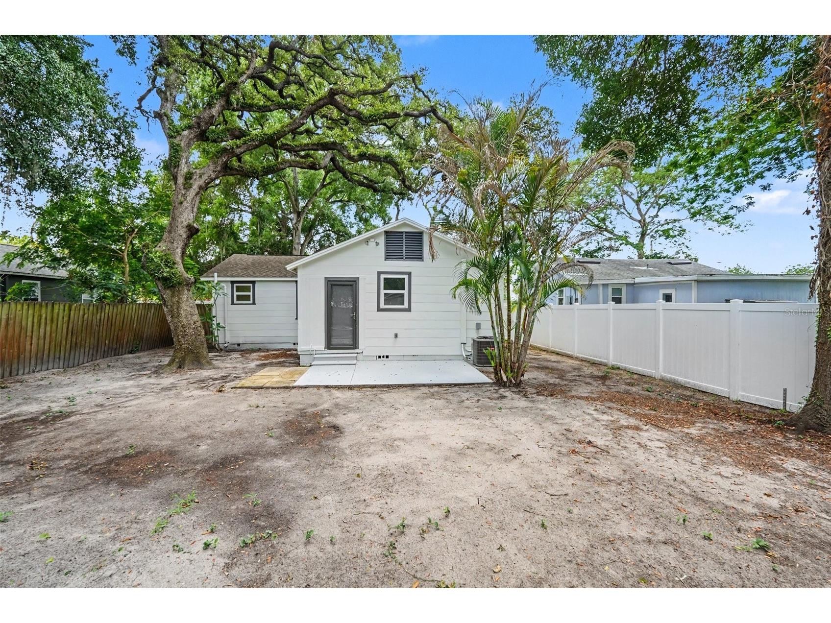 1804 E Comanche Ave Tampa FL 33610 TB8511044 image29