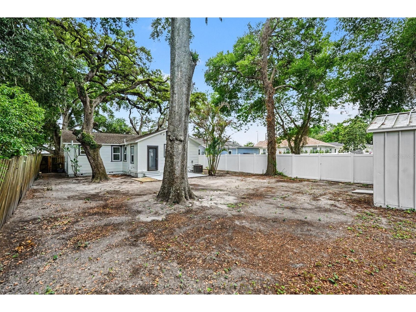1804 E Comanche Ave Tampa FL 33610 TB8511044 image8
