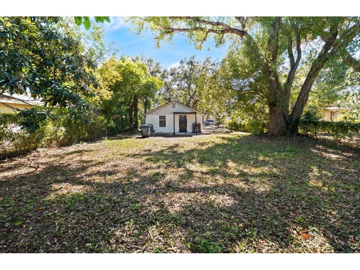 1804 E Palifox Street Tampa FL 33610 TB8474786 image11