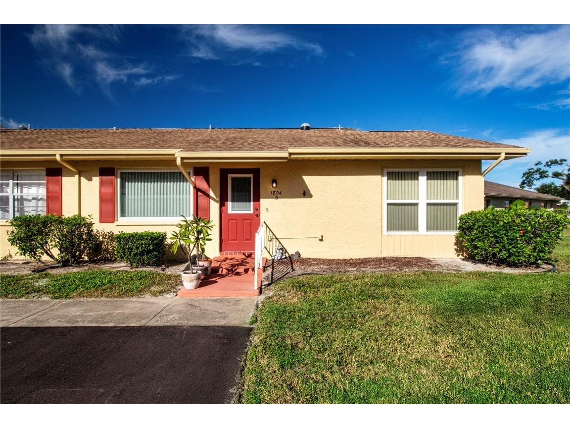 1804 Foxhunt Drive #B Sun City Center FL 33573 TB8436443 image1