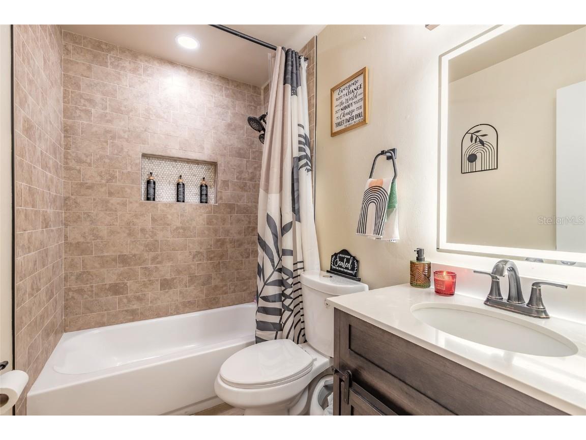 1804 Mango Tree Drive Edgewater FL 32132 V4946044 image4