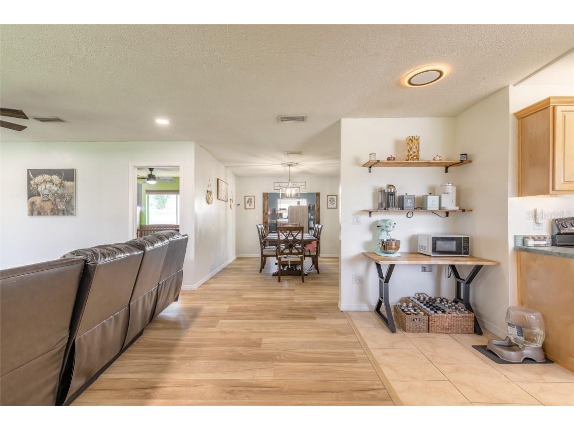 1804 Mango Tree Drive Edgewater FL 32132 V4946044 image5