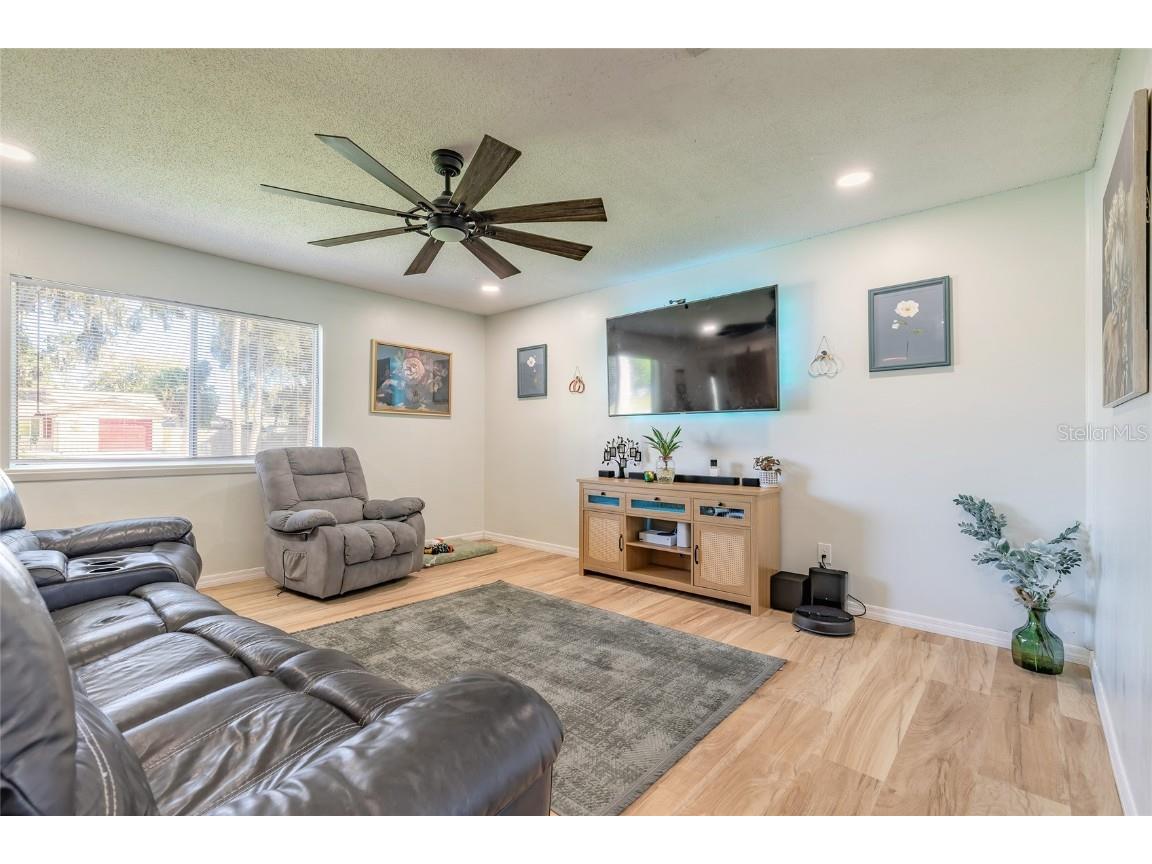 1804 Mango Tree Drive Edgewater FL 32132 V4946044 image8