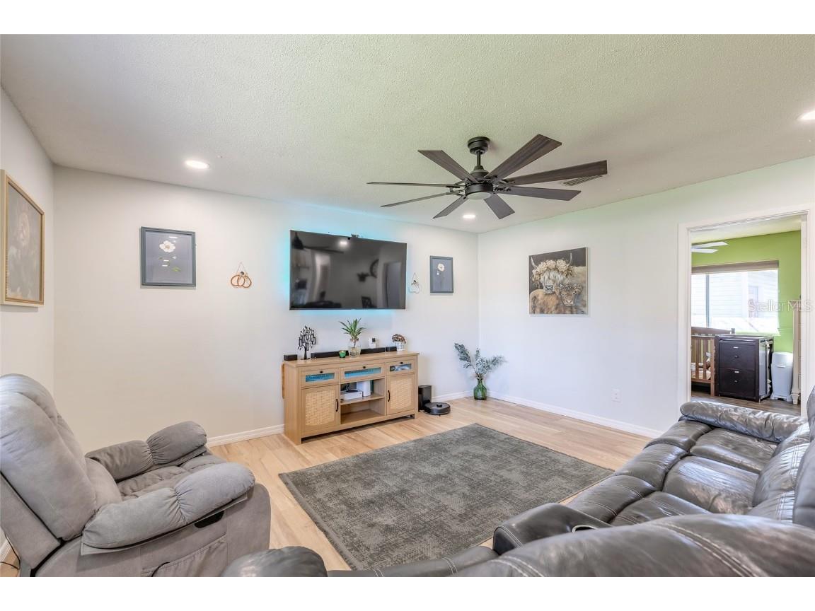 1804 Mango Tree Drive Edgewater FL 32132 V4946044 image9