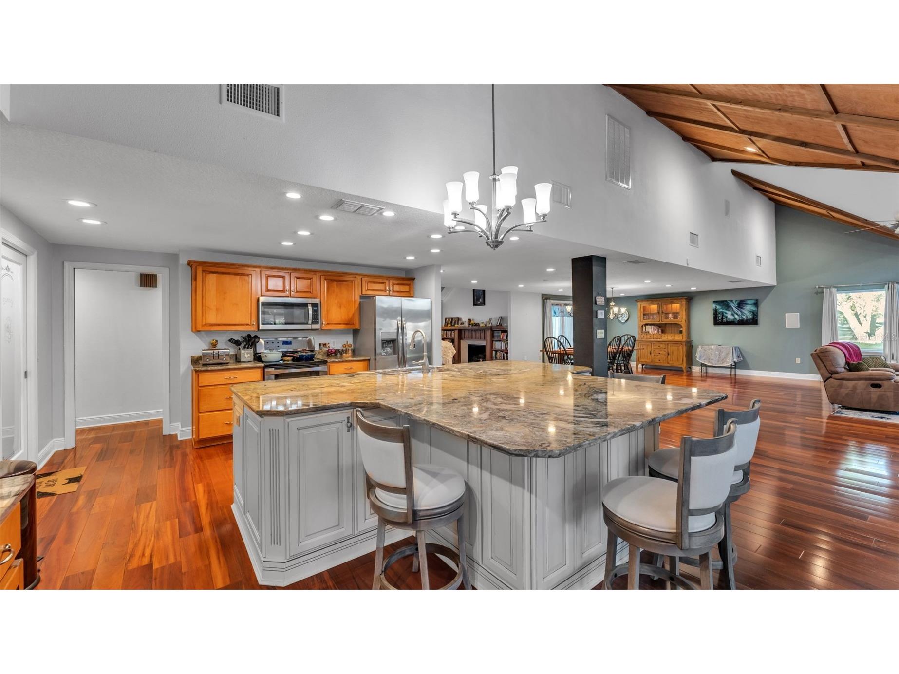 1804 Michelle Lane Lakeland FL 33813 L4960938 image33