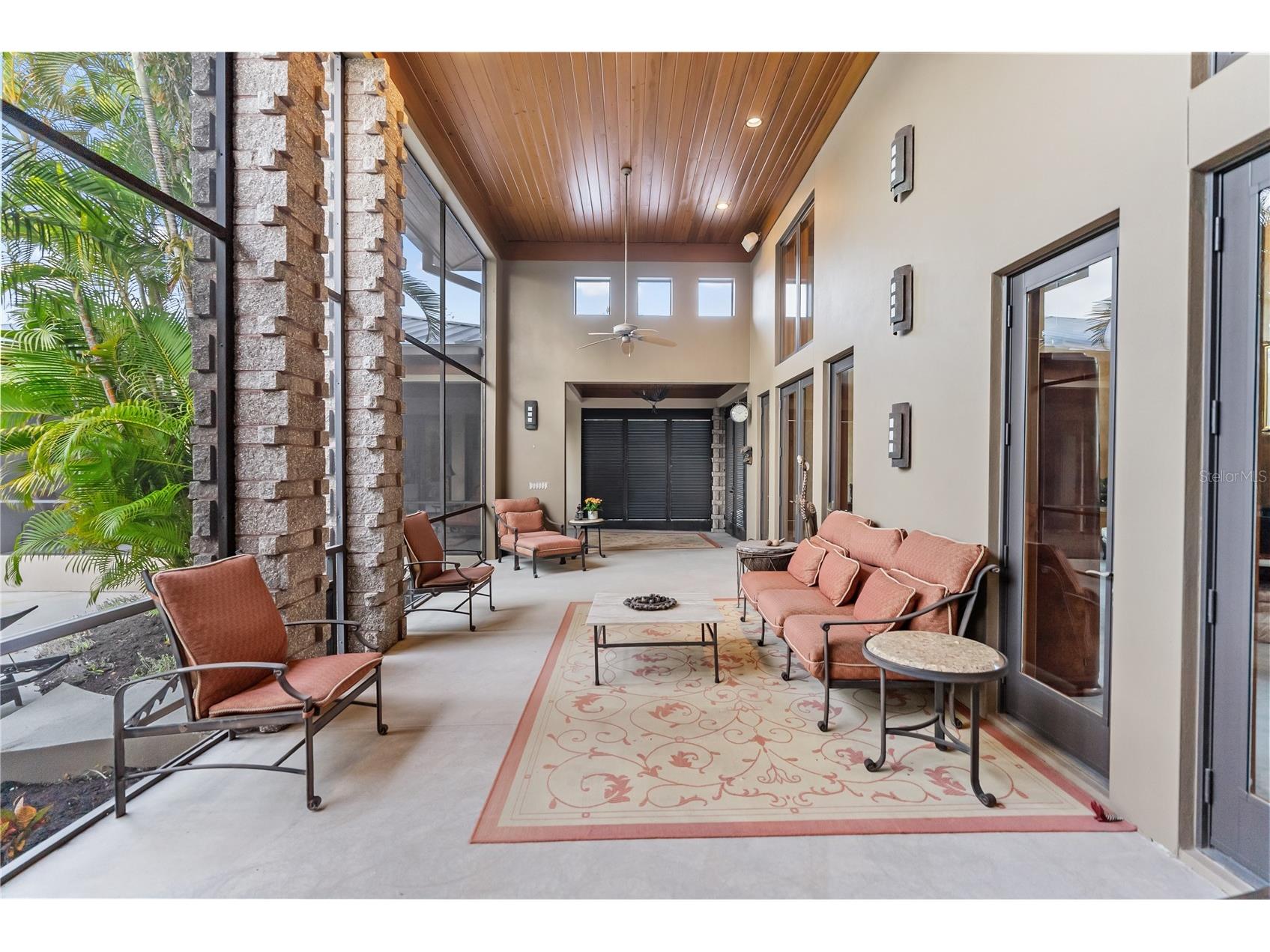 1804 N Lake Shore Drive Sarasota FL 34231 A4679067 image17