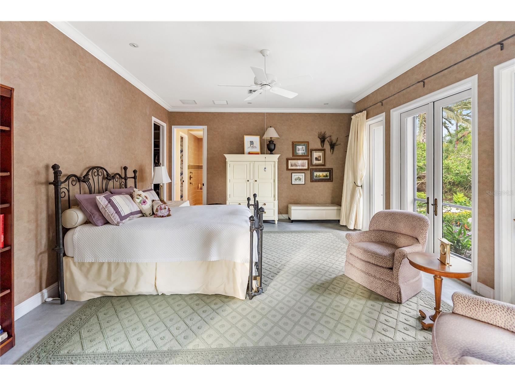1804 N Lake Shore Drive Sarasota FL 34231 A4679067 image18