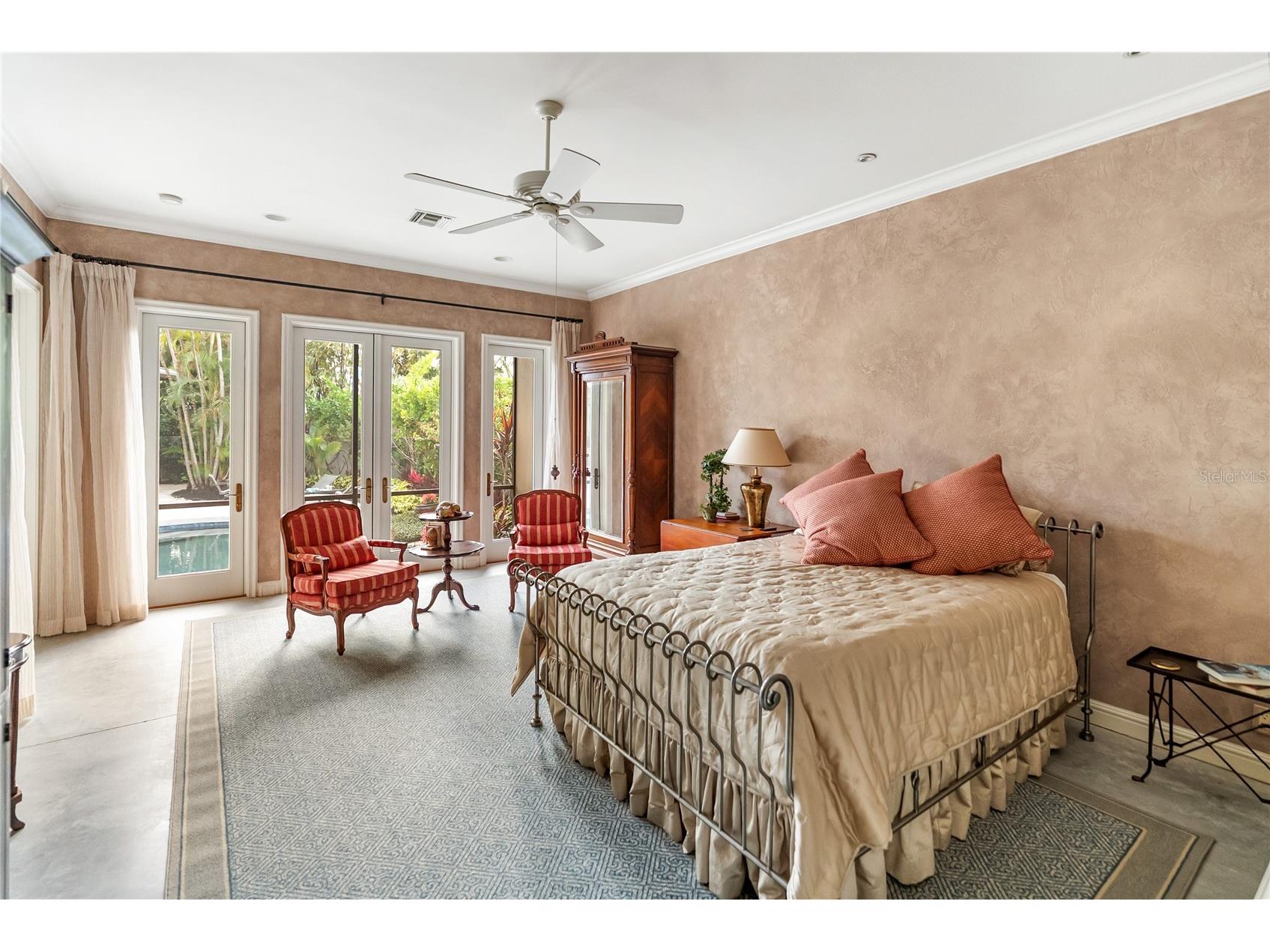 1804 N Lake Shore Drive Sarasota FL 34231 A4679067 image20