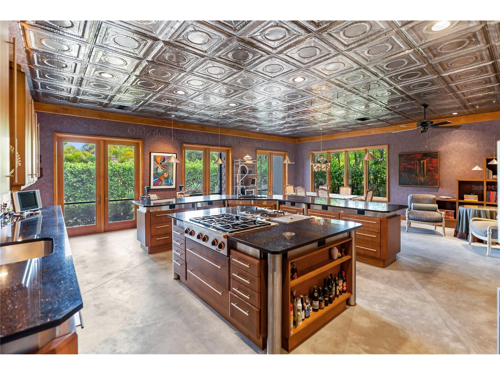1804 N Lake Shore Drive Sarasota FL 34231 A4679067 image7