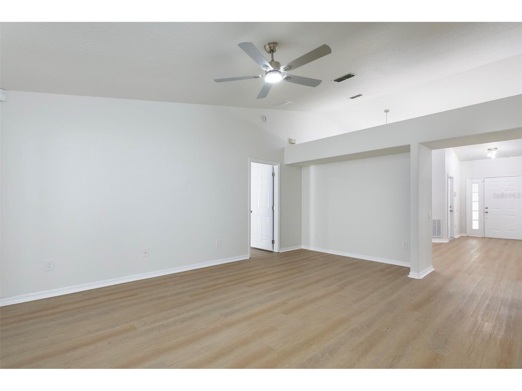 1804 Westpointe Circle Orlando FL 32835 O6408280 image8