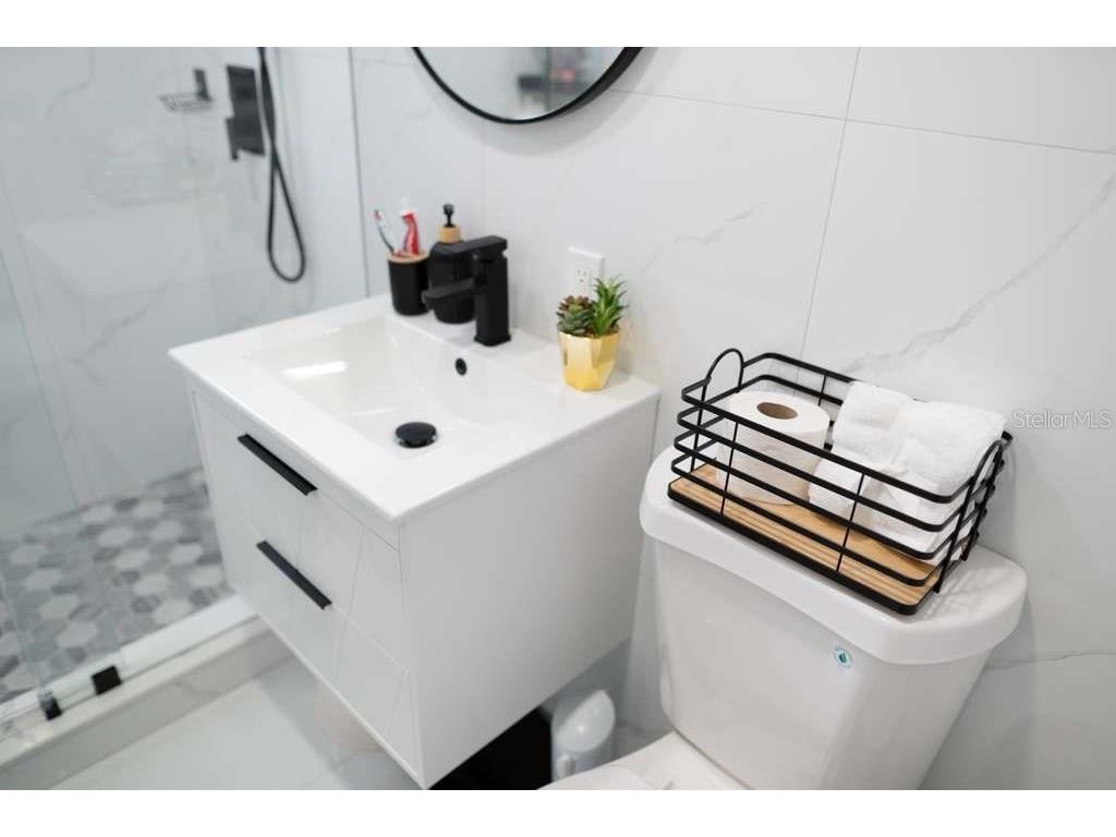 18040 NW 2nd Court Miami Gardens FL 33169 C7515427 image11