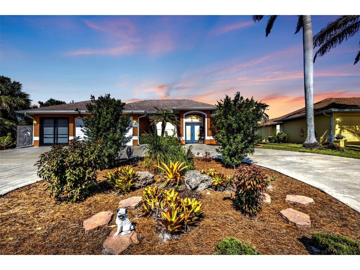 18042 Avonsdale Circle Port Charlotte FL 33948 - AVONSDALE WATERWAY C7505079 image1