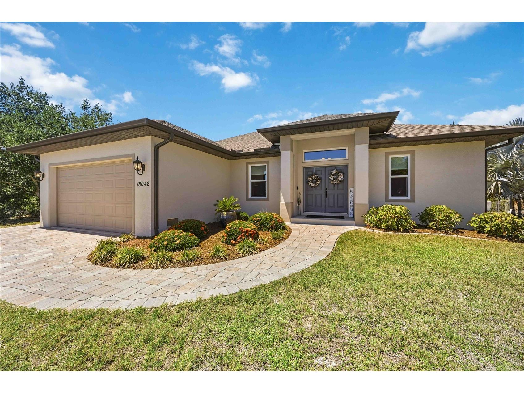 18042 Petoskey Circle Port Charlotte FL 33948 - PETOSKEY WATERWAY D6147384 image1