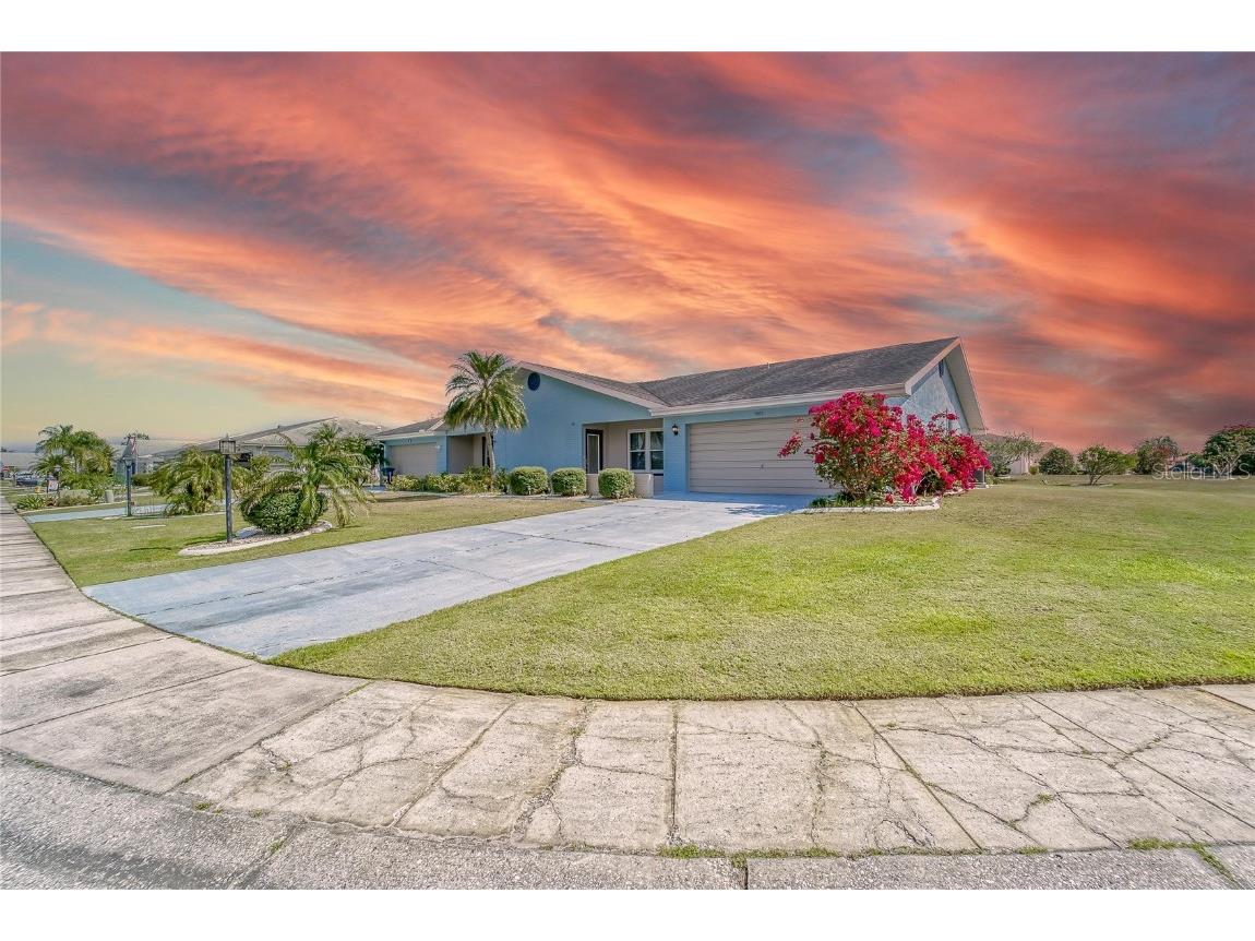 1805 Adrean Place Sun City Center FL 33573 T3437640 image1